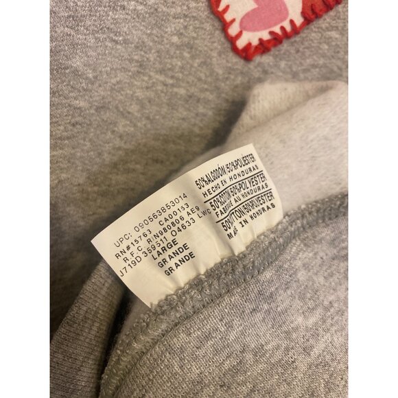 Hand-Embroidered Valentine’s Day Heart Sweatshirt Hanes Gray With Hearts Size L - Picture 5 of 6